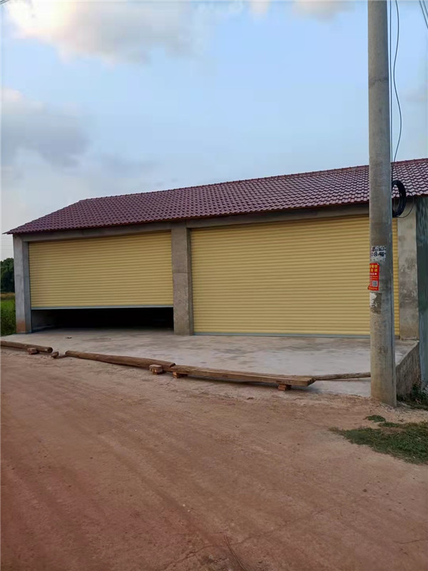 绍兴车库门安装：家用与商用场景的安全便捷之选