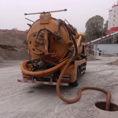 不同材质的管道在疏通时，需要注意哪些关键差异？