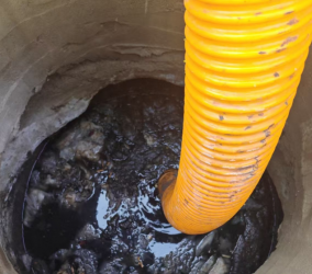 管道疏通服务的收费标准，通常依据什么来确定？