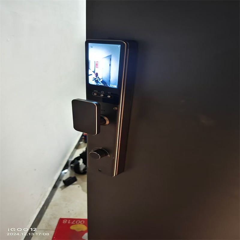 伊犁开锁本地师傅上门 老旧小区门锁开启维修养护常识