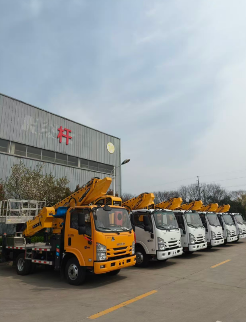 清远高空车出租市场，不同吨位车型该如何正确选择？-- 清远彭氏高空车吊车出租服务公司