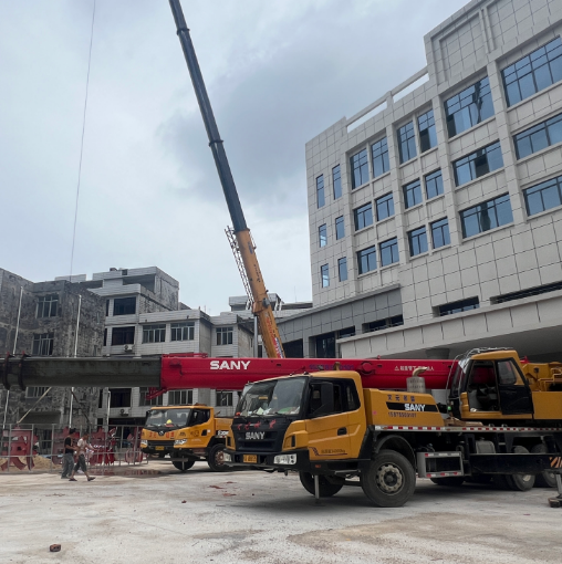 北流吊车租赁不同吨位价格差异大吗？如何获取精准报价？​-- 北流市文元吊装服务有限公司