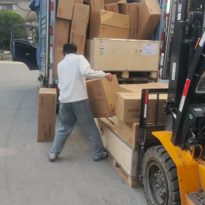 西秀区叉车出租带司机吗？老师傅操作稳，装卸搬运都顺手