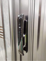 家门钥匙断锁孔里取不出，酒泉开锁换