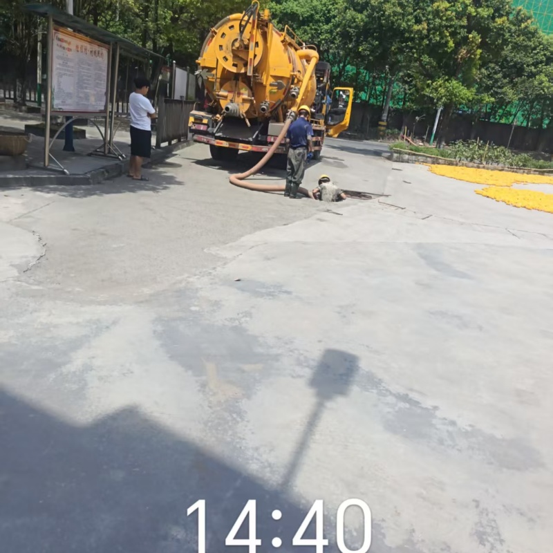 绵阳安州区商业广场地下管网 定期高压冲洗清淤维保-- 绵阳市涪城区方明管道疏通经营部