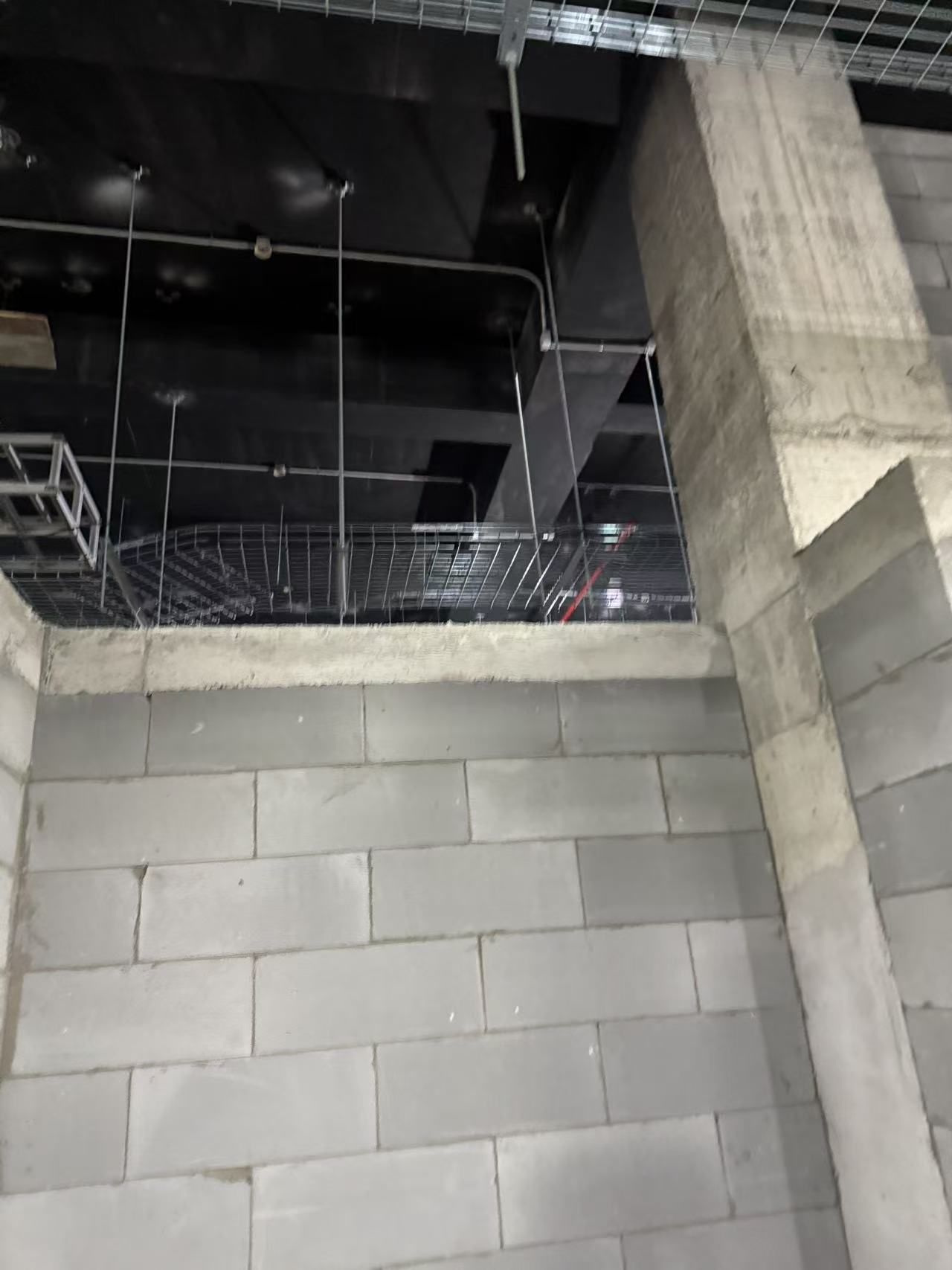 盐城加气砖隔墙如何控制墙体收缩变形-- 盐城鑫宇加气砖隔墙工程
